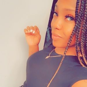 Meet your Posher, Jasmine